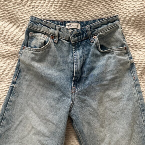 Zara High Rise Wide Leg Jeans - Ripped - Picture 7 of 7